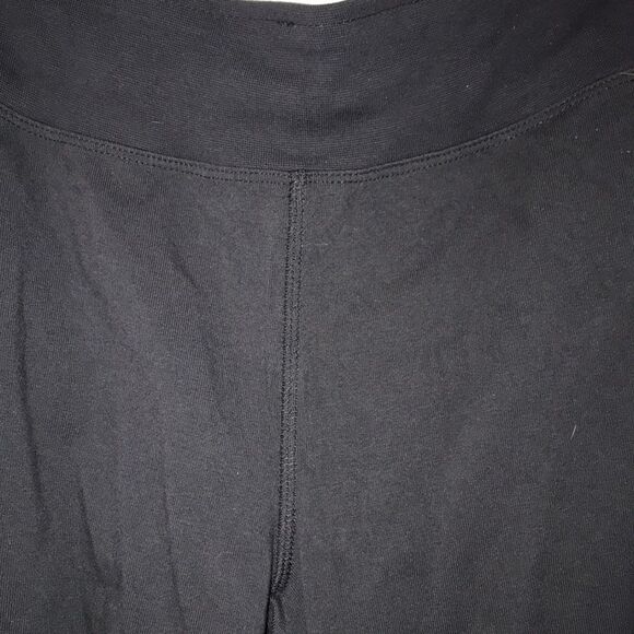 Riccardo Tisci x Nike Women's Black White Mesh Fit Dry Shorts Size Medium NWT - Picture 3 of 7